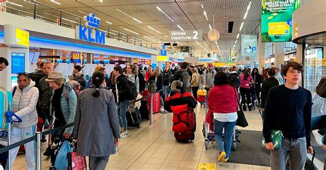 schiphol naar aruba